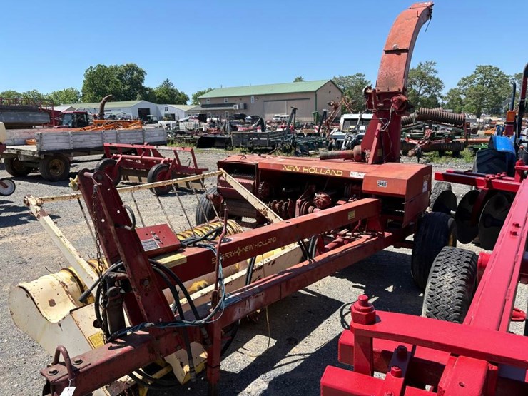 new-holland-782-image-7