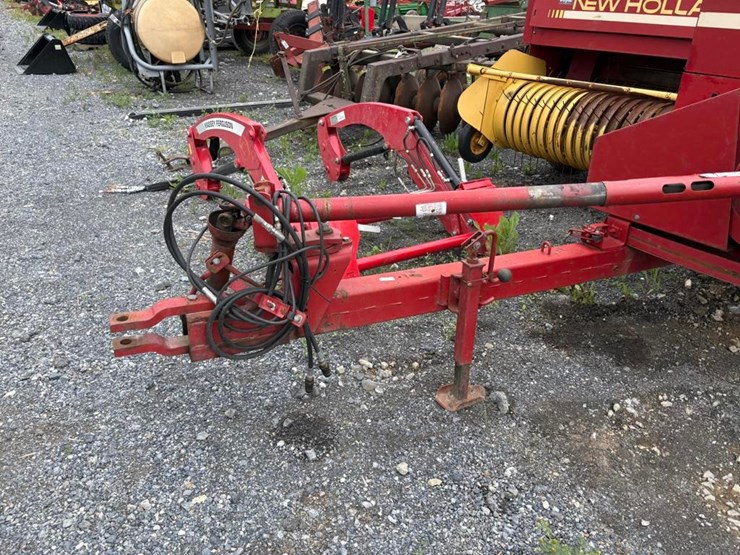 new-holland-565-image-12