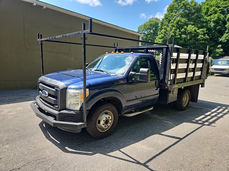 2011-ford-f350-image-1