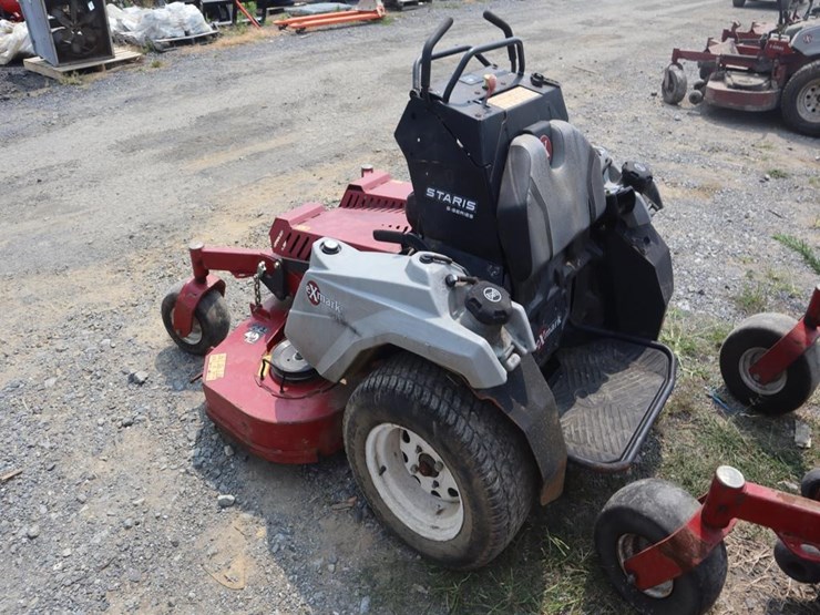 exmark-staris-61in-stand-on-mower-image-6