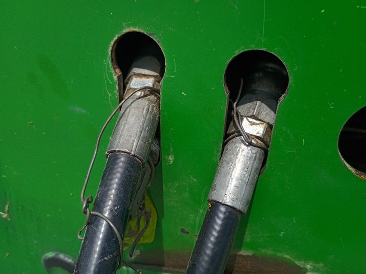 john-deere-630-image-14