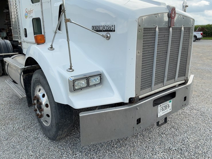 2008-kenworth-t800-image-46