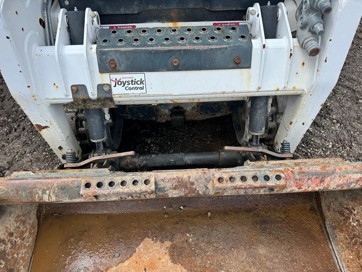 bobcat-t110-image-11