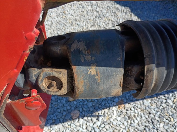 new-holland-1411-image-16