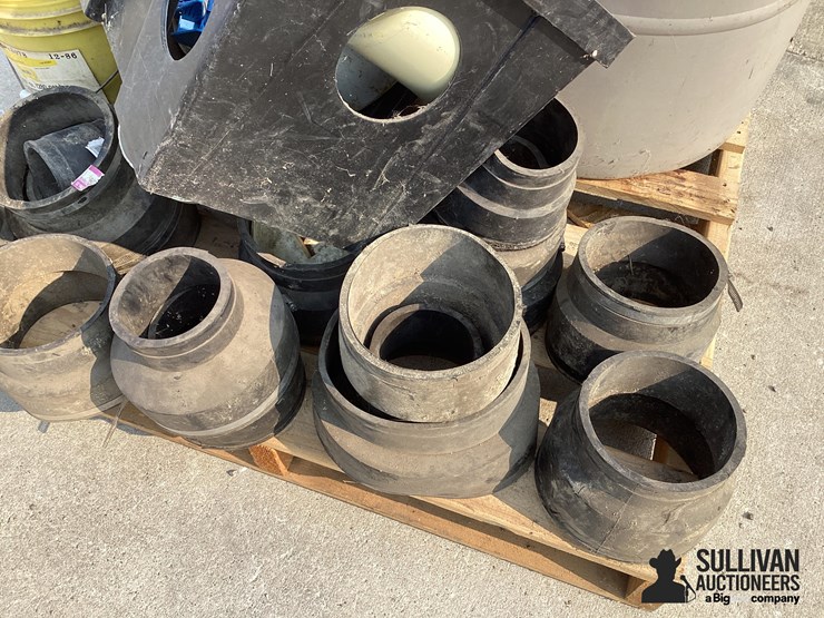 misc-pallet-of-plumbing-supplies-image-8