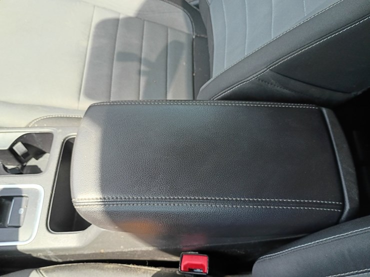 2017-ford-escape-image-41
