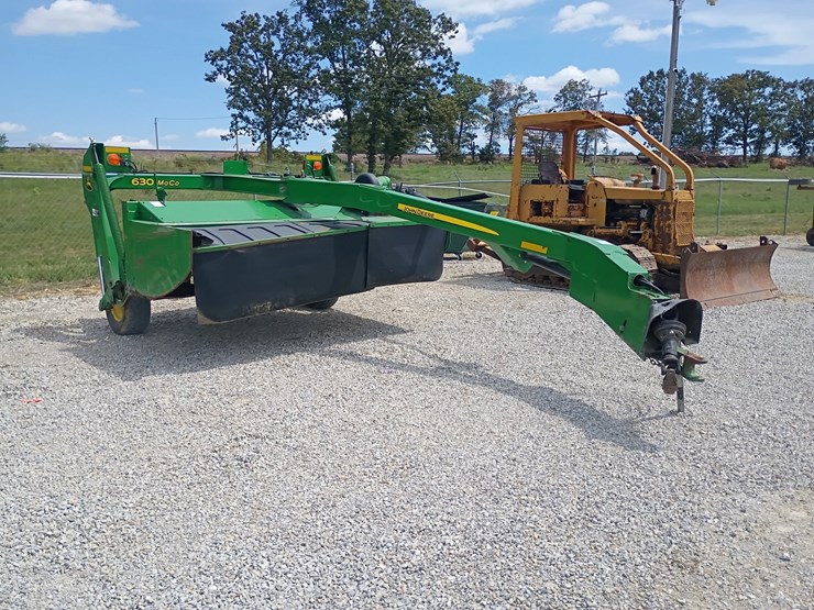 john-deere-630-image-7