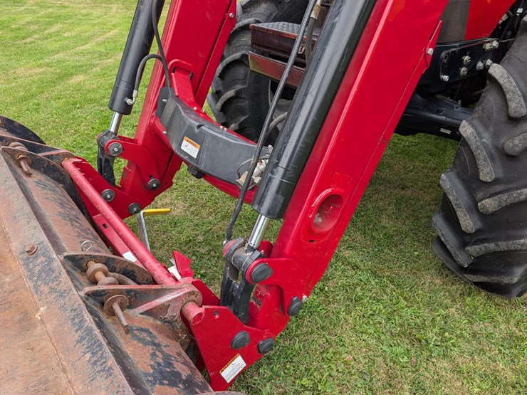 2014-case-ih-maxxum-125-image-15