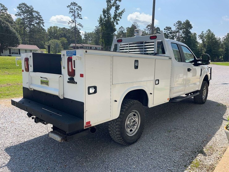 2019-ford-f350-image-7