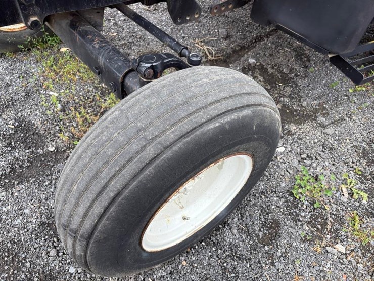 new-holland-tl90-image-8
