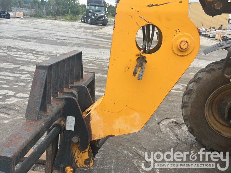 2014-jcb-509-42-image-13
