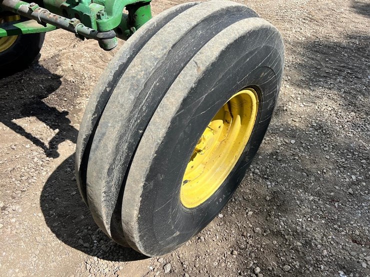 john-deere-4020-image-17