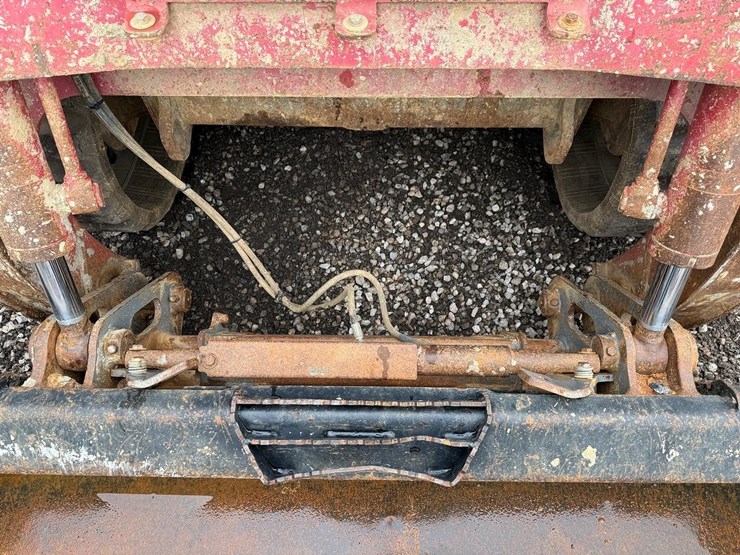 2018-takeuchi-tl12r2-image-10