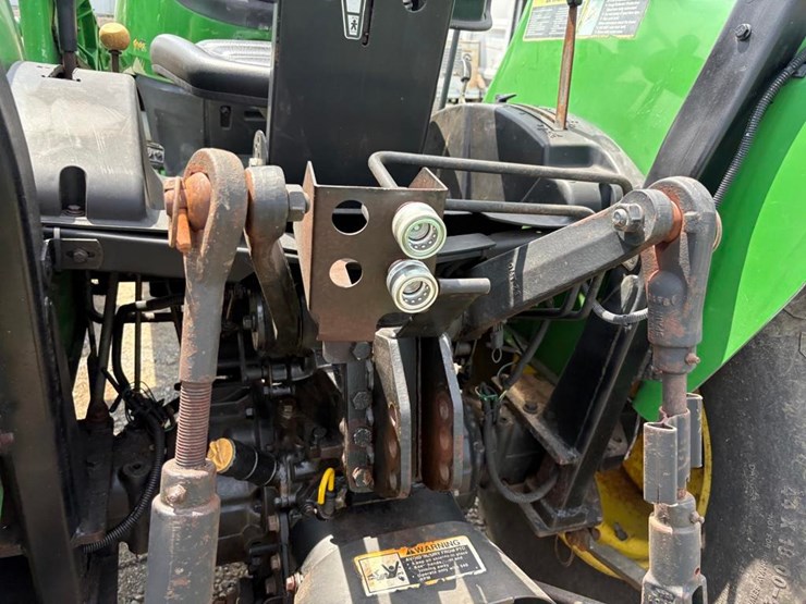 john-deere-4520-image-19