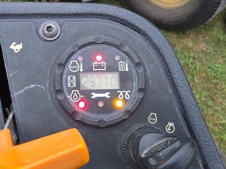 john-deere-7400-image-39