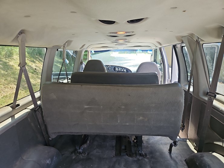 2007-ford-e350-image-18