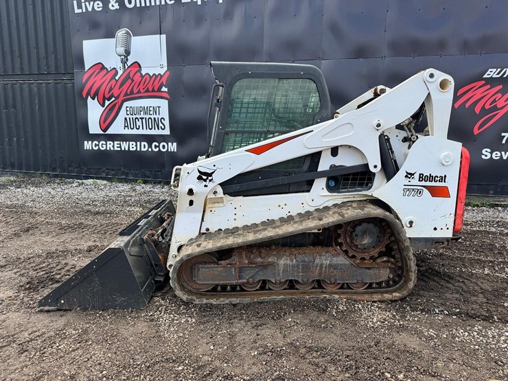 2020-bobcat-t770-image-3