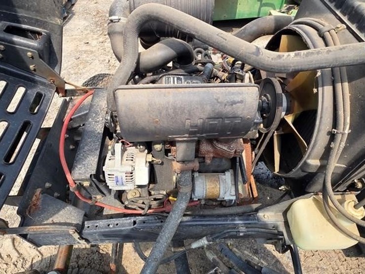 john-deere-3225c-image-15