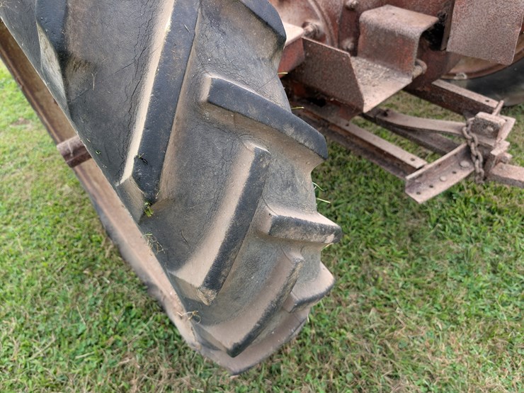 case-sc-tractor-image-27