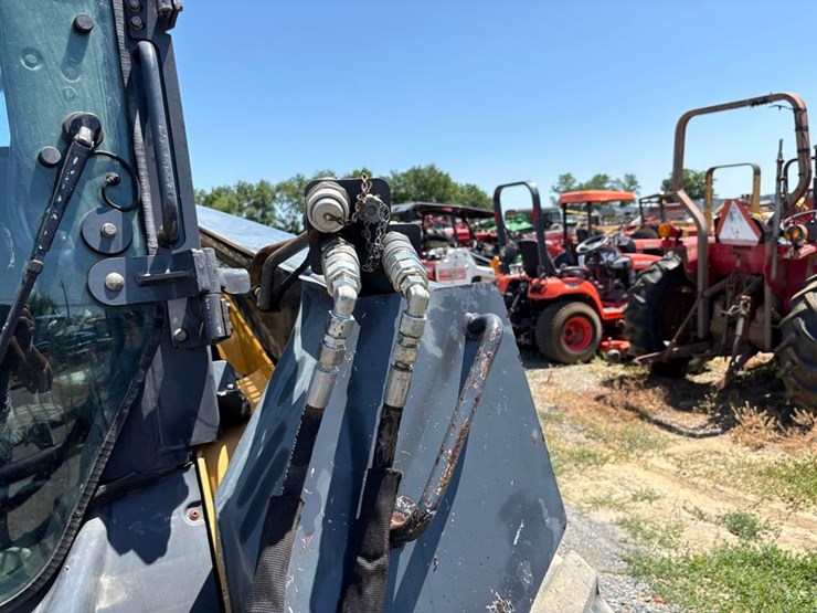 deere-328d-image-6
