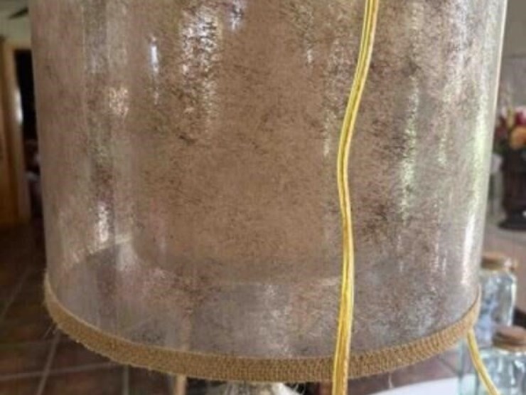 table-lamp-image-3