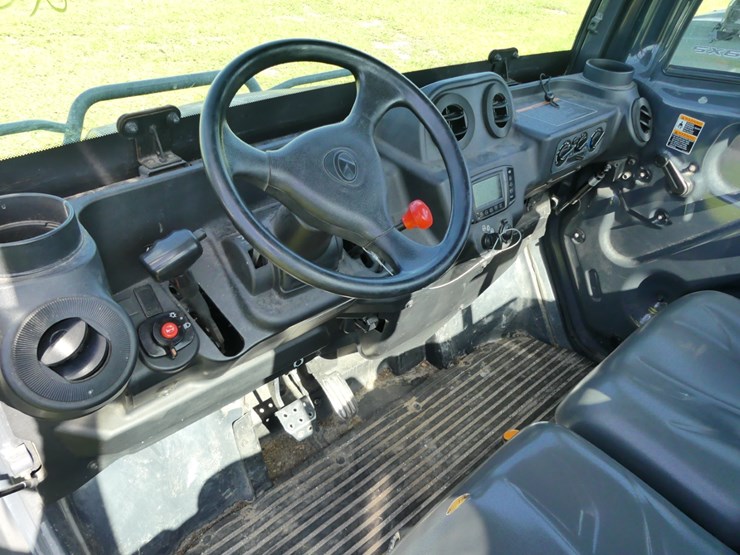2015-kubota-rtv-x1100c-image-12