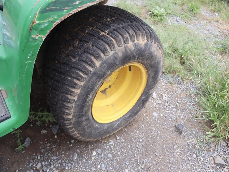 john-deere-18hp-riding-mower-image-12