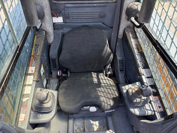 deere-328d-image-16