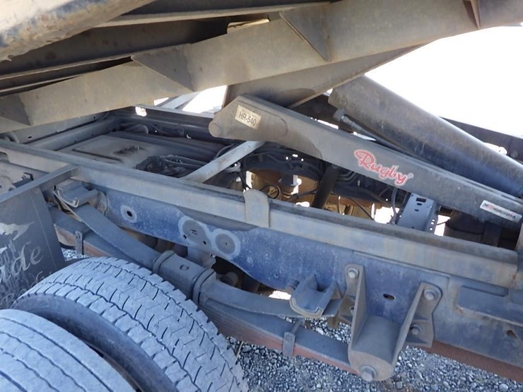 2014-ford-f550-image-23
