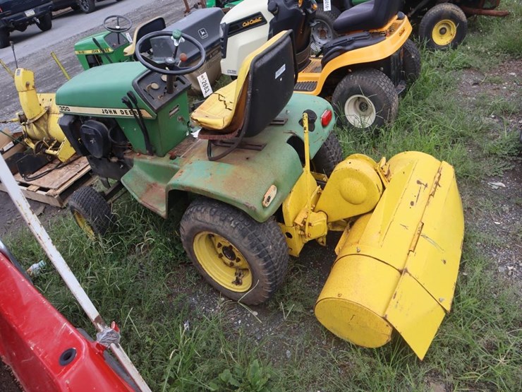 john-deere-300-image-5