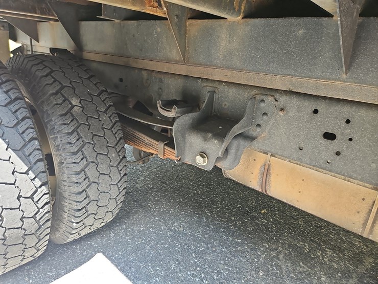2011-ford-f350-image-14