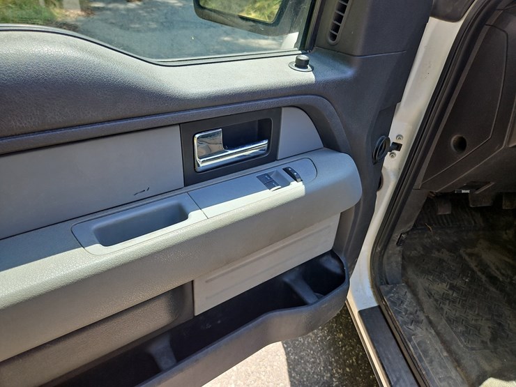 2014-ford-f150-image-18