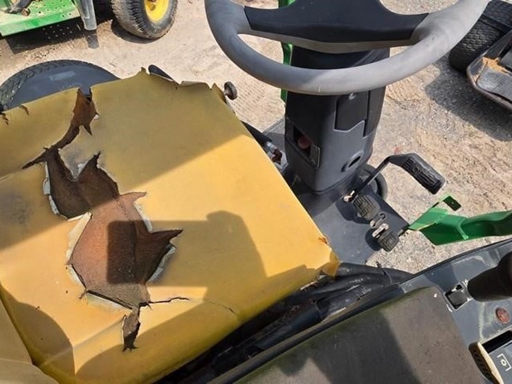john-deere-3225c-image-16