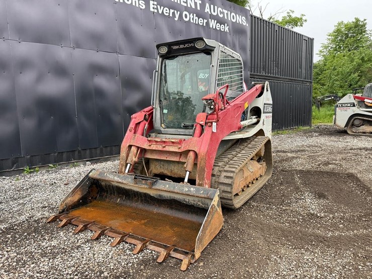 2018-takeuchi-tl12r2-image-8