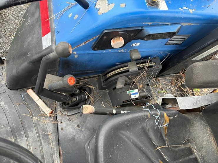 new-holland-tl90-image-11