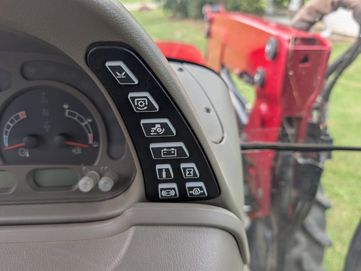 2014-case-ih-maxxum-125-image-94