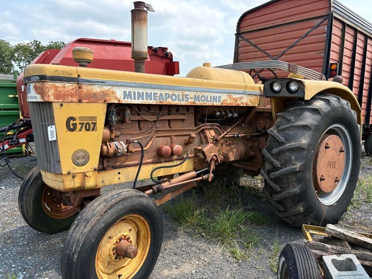 minneapolis-moline-g707-image-2