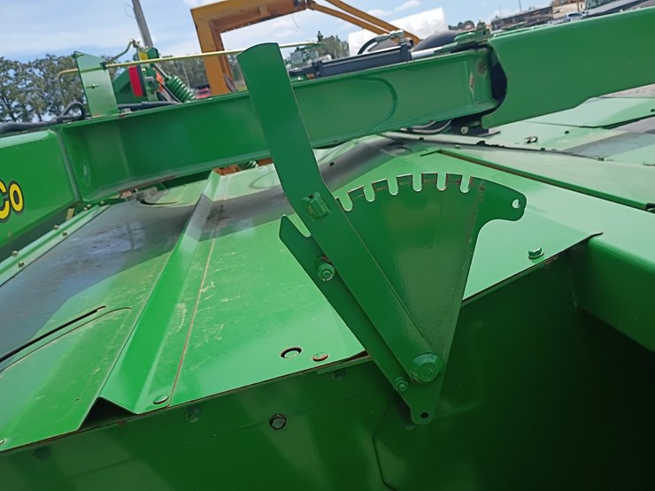 john-deere-630-image-20