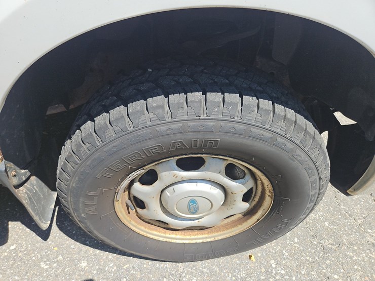 2011-ford-f150-image-11