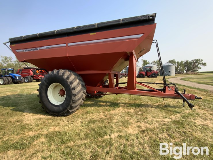 2007-unverferth-gc-9250-grain-cart-image-4