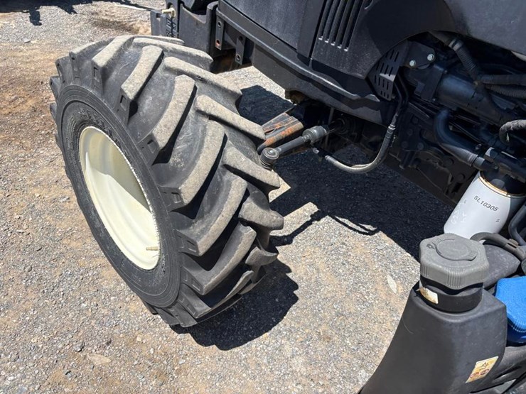 new-holland-workmaster-95-image-12