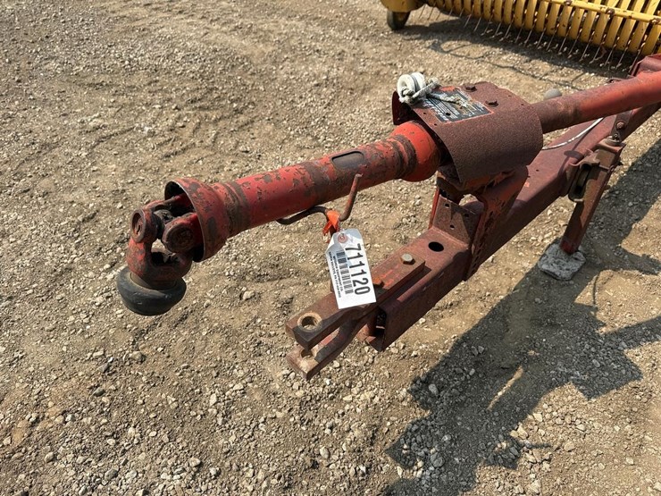 new-holland-565-image-9