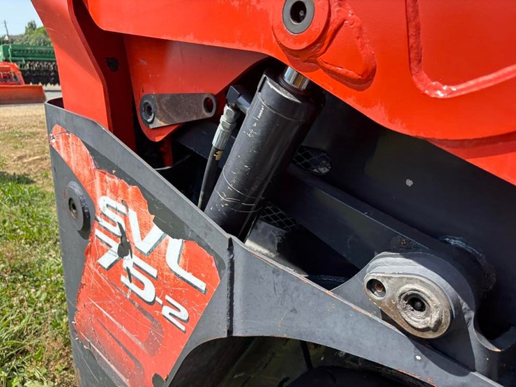 kubota-svl75-2-image-17