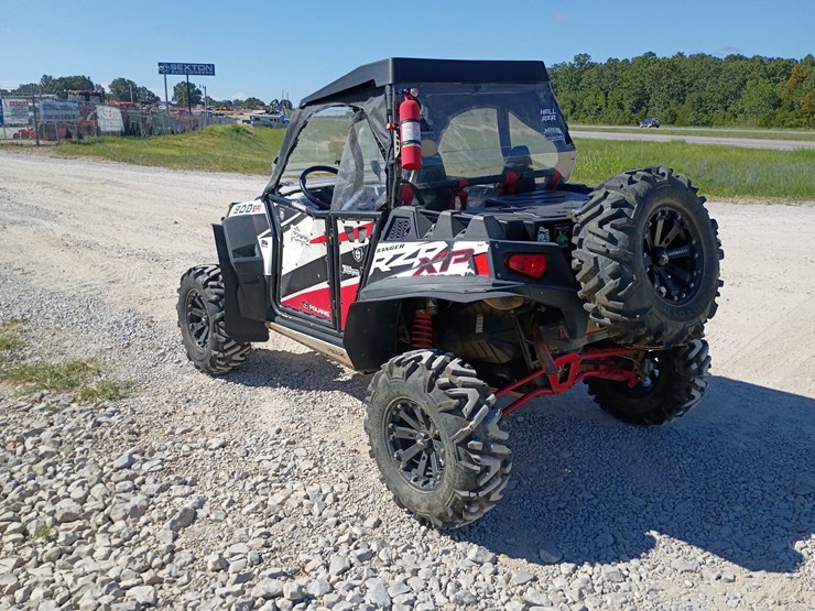 2012-polaris-rzr-900-image-3