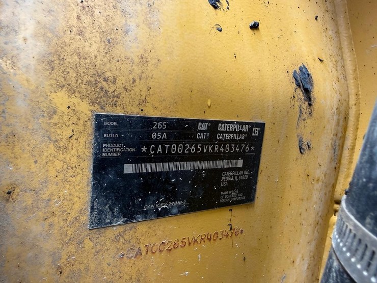 caterpillar-265-image-31