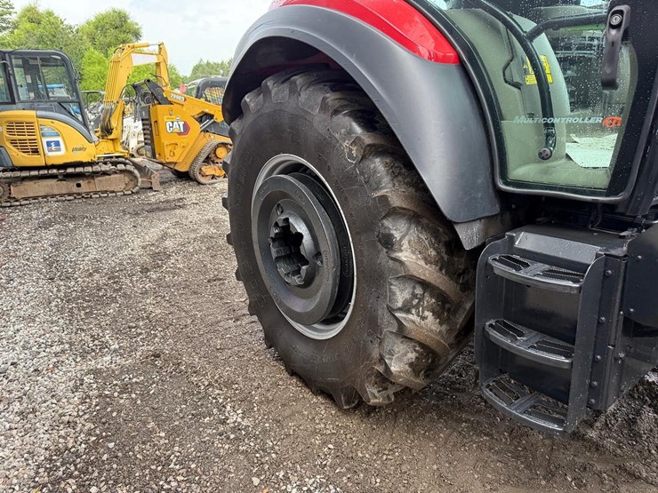 case-ih-vestrum-100-image-10