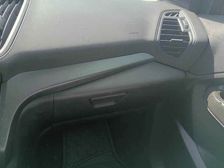 2017-ford-escape-image-34