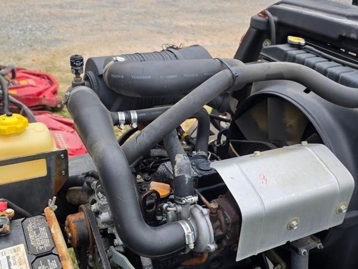 john-deere-7400-image-31