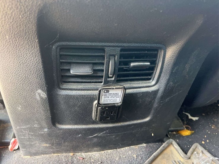 2018-nissan-titan-image-21