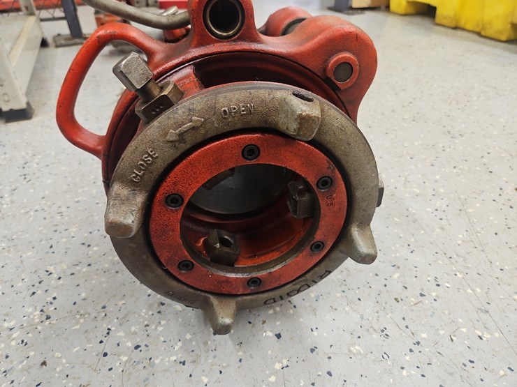 ridgid-141-pipe-threader-image-4